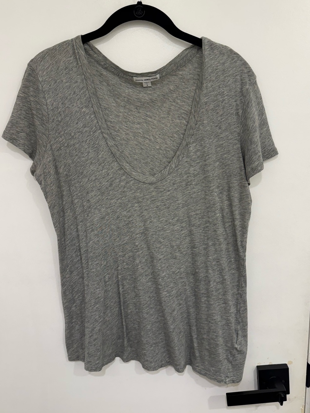 James Perse Scoop Neck Short Sleeve Tee in Heather Grey (3/L)